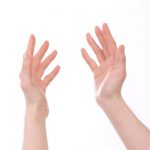 【ストレス？】手足の指の皮がむける原因と対処法