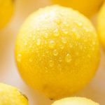 夏場に最適！塩レモンの効果と作り方
